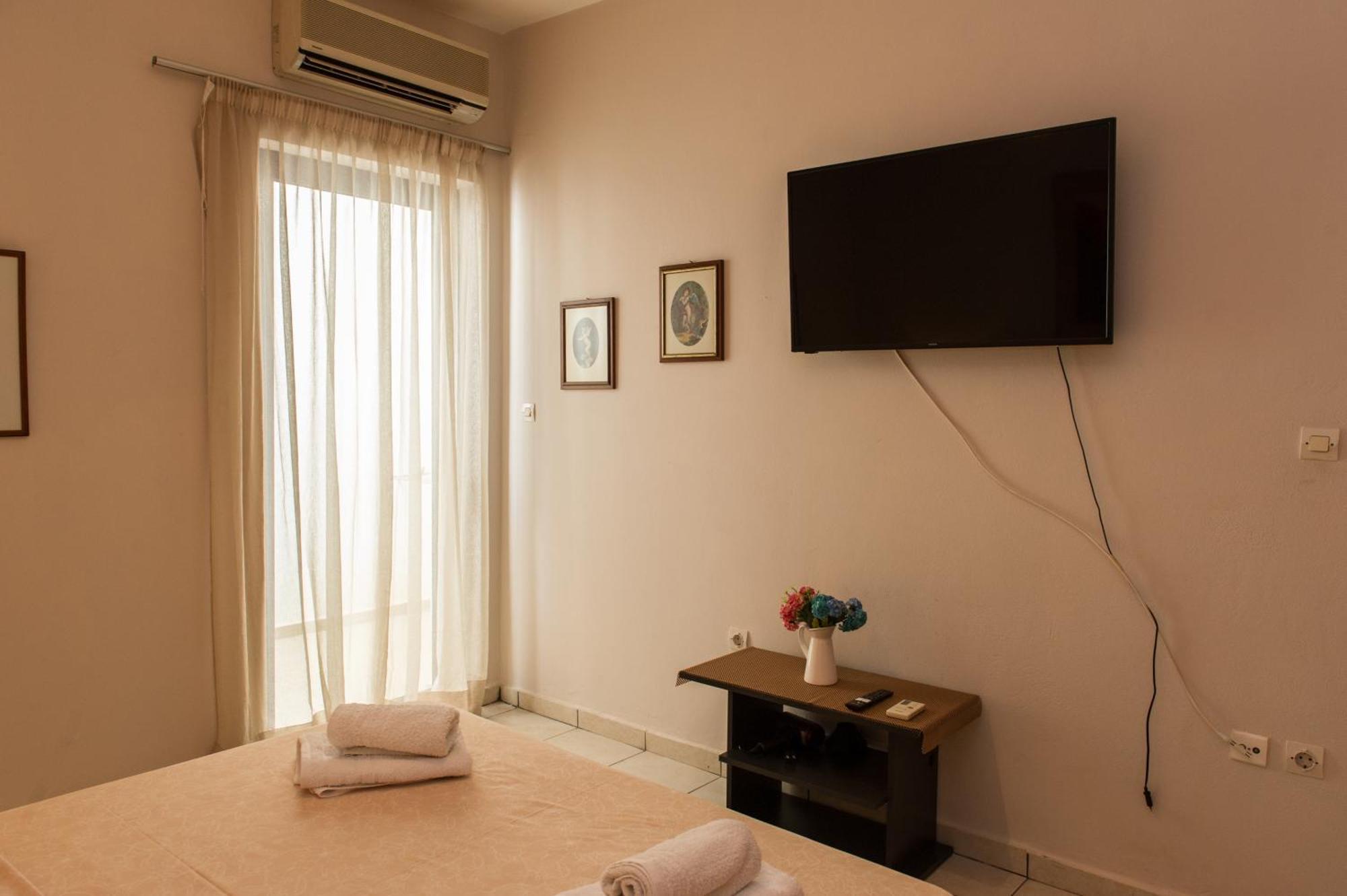 Kamari Blue Apartments كالاماتا المظهر الخارجي الصورة